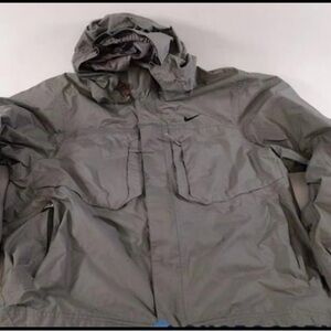 NIKE Men's Large Fit Storm
Jacket